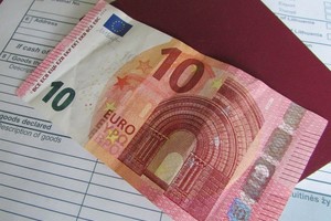 Įkliuvo muitininkams kyšį siūlęs rusas