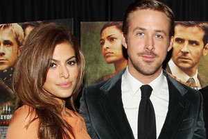 Į gimdymo namus Eva Mendes išskubėjo iš brolio laidotuvių