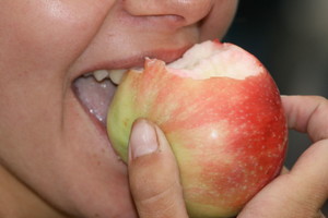 Rusija traiško lenkiškus obuolius be jokio pasigailėjimo