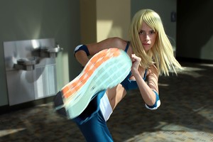 Konfliktą po avarijos rusė baigė spyriu policininkui į veidą