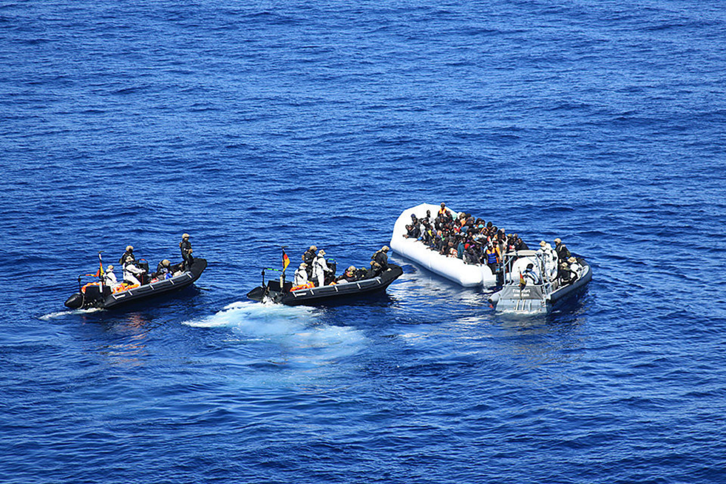 Graikija: prie Lesbo salos išgelbėta 70 migrantų.
