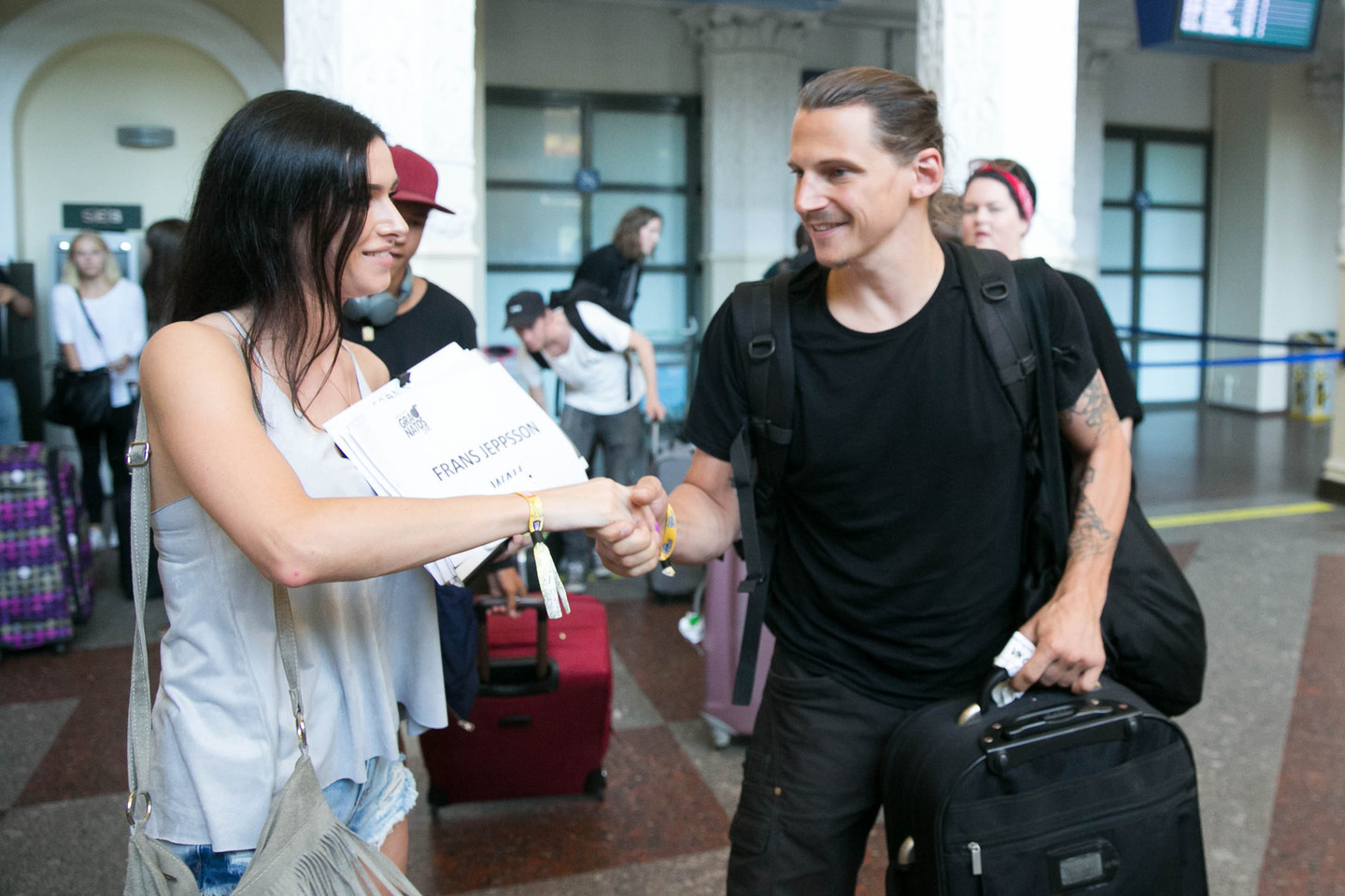 Švedų dainininkas Fransas penktadienio popietę nusileido Vilniaus oro uoste.<br>T.Bauro nuotr.