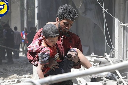 Sirijos sukilėliai skelbia pralaužę Alepo apsiaustį