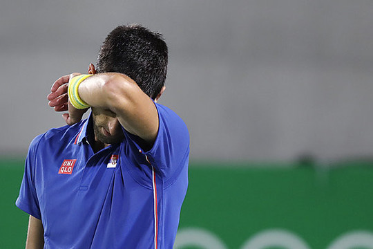 N. Džokovičiaus ašaros Rio – pralaimėjo 141-ajai raketei