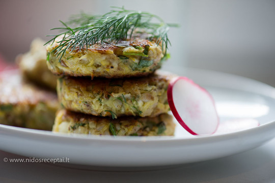 Cukinijų ir grikių paplotėliai: kai norisi ko nors greitai ir skaniai