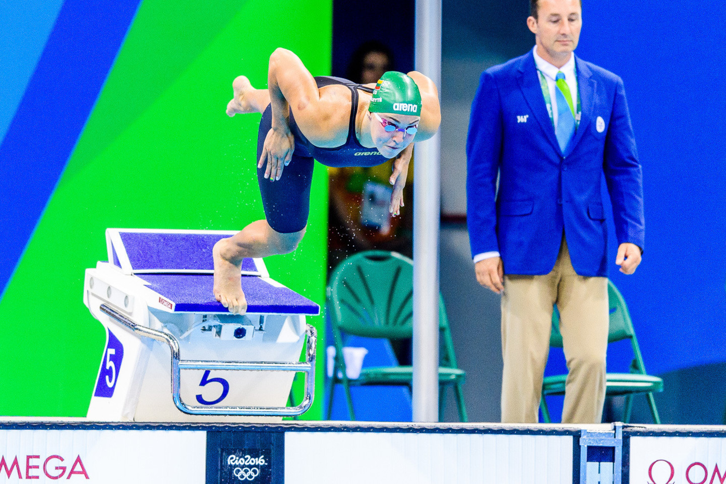 R.Meilutytė olimpinių žaidynių pusfinalyje finišavo ketvirta, bet tvirtino, jog geriau jaučiasi vandenyje.<br>V.Dranginio nuotr.