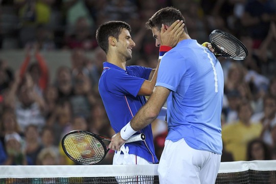 Neįtikėtiną fiasko patyręs serbas ašaromis laistė aikštyną