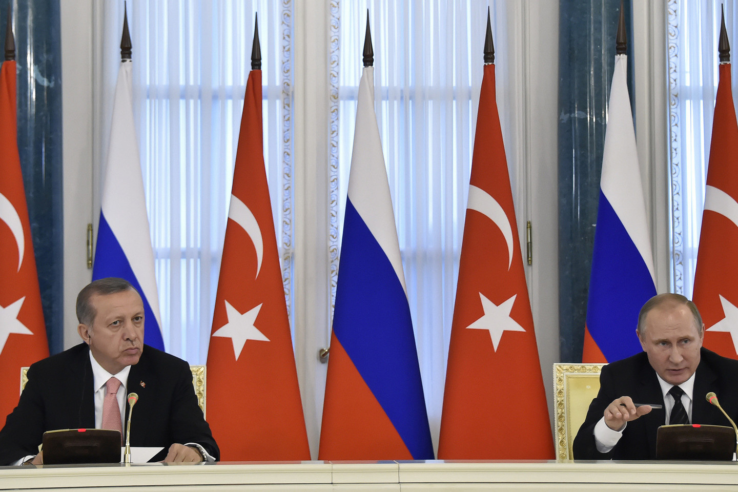 Putinas apie prekybinius ryšius su Turkija: prireiks sunkaus darbo.