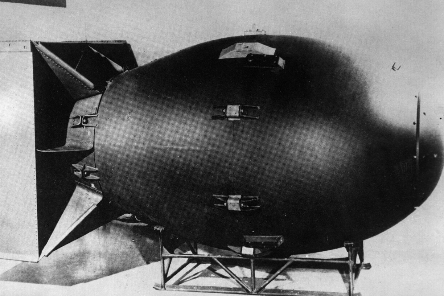 Atominė bomba, kurią JAV numetė ant Nagasakio.<br>„Sputnik“/“Scanpix“ nuotr.