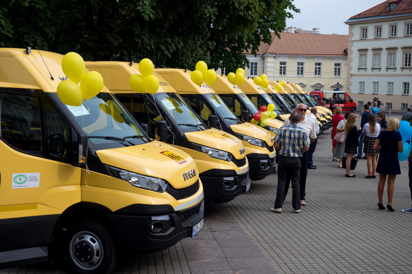 Savivaldybėms bus perduoti 35 mokykliniai autobusai.