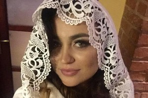 Dainininkės Giulijos dukra dalijasi medaus mėnesio vaizdais