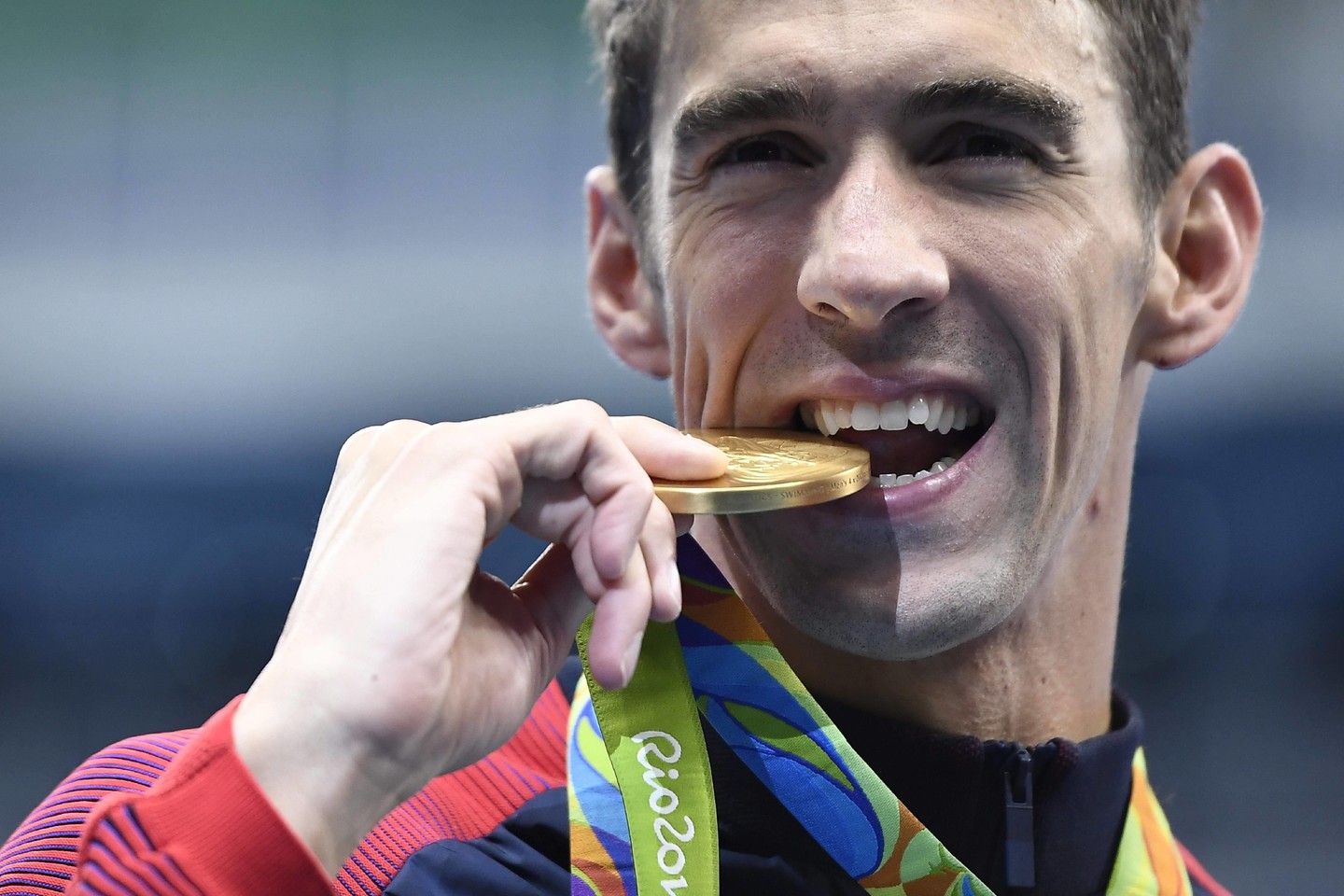 M.Phelpsas savo sugrįžimą kloja aukso medaliais.<br>AFP/Scanpix nuotr.
