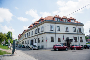 Buto ieškančią vilnietę pribloškė neįtikėtini brokerių triukai