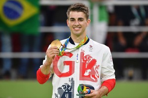 Vyrų gimastikos laisvųjų pratimų rungtį laimėjo britas