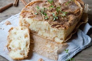 Obuolių pyragas vos iš 4 ingredientų: receptas paprastas, o rezultatas – puikus