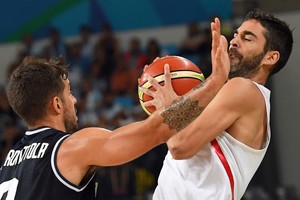 Ispanai galingai žengė į ketvirtfinalį, J.C.Navarro – išvarytas