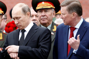 Kodėl V. Putinas senus bendražygius iškeitė į paklusnius tarnus?