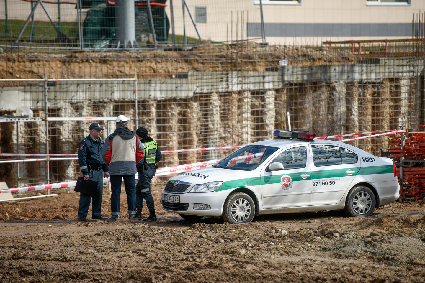 Vilniaus statybvietėje rastas į granatą panašus daiktas.