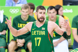 Australija triumfuoja: sutriuškinta pasaulio sunkiasvorė Lietuva