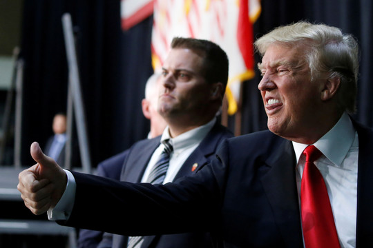 Trumpas apgailestauja, kad jo kalbos maniera įžeidžia žmones