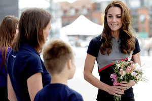 Catherine traukia akį net vilkėdama laisvalaikio drabužius