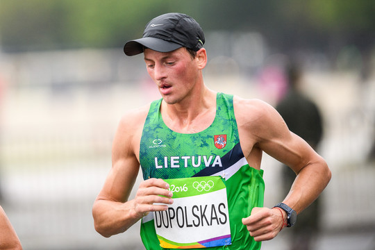 Lietuvos maratonininkų finišas – už estų