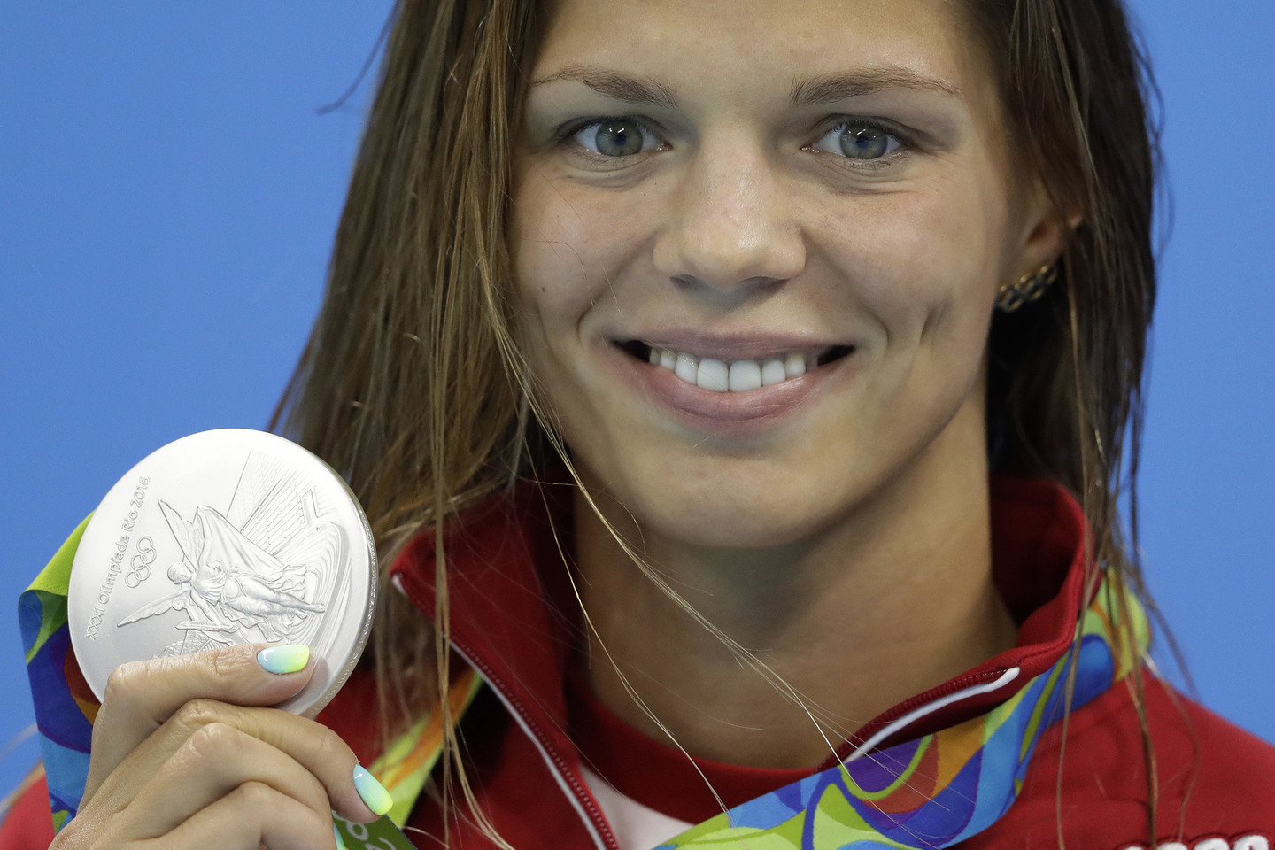 J.Jefimova 200 m plaukimo krūtine rungtyje iškovojo sidabrą.