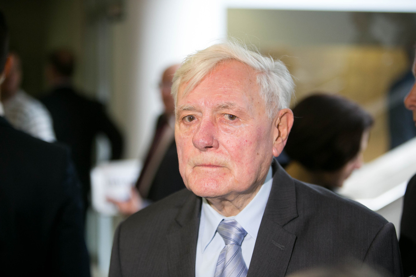 Apie komisijos sprendimą sužinojęs V.Adamkus padėkojo už tokį jo veiklos įvertinimą.