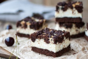 Šokoladinis varškės pyragas: pats geriausias desertas popietei