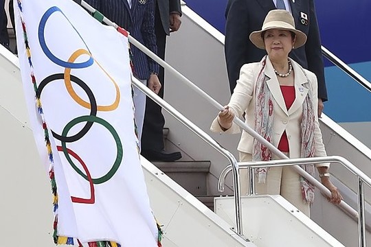 Iš Rio vasaros olimpinių žaidynių vėliavą jau perėmė Tokijas