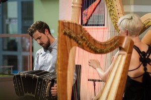 Norvegai surengė svaiginantį koncertą Vilniaus traukinių stotyje