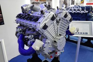 Naujos problemos su V. Putino limuzinu: varikliui trūksta galios