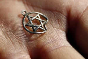 Izraelio mokslininkė ir lietuvių rašytojas apie Molėtų tragediją