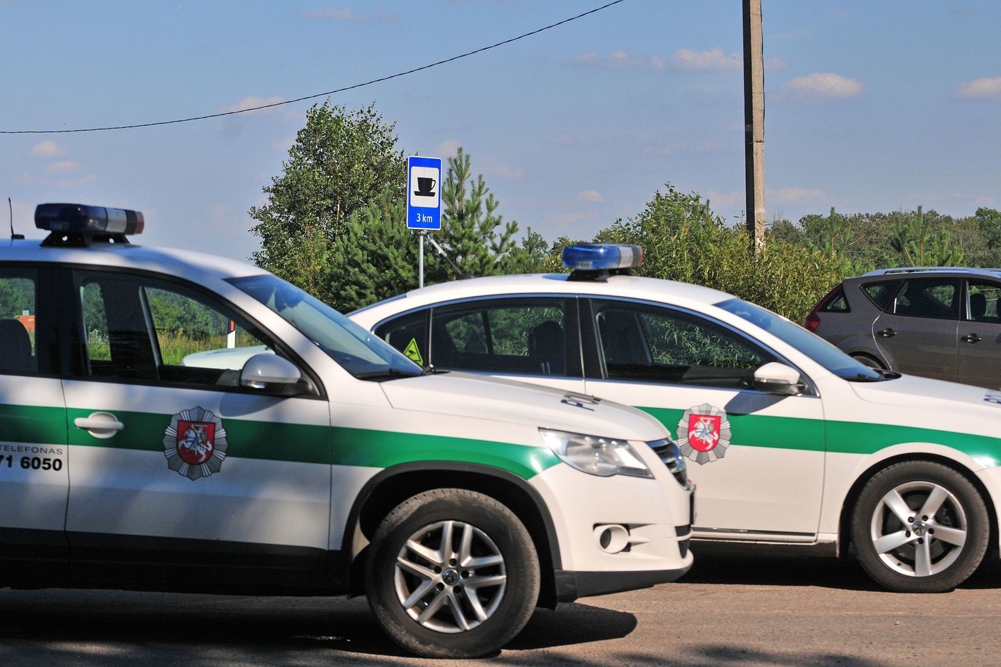 Pirmadienio rytą pareigūnai turėjo darbo.