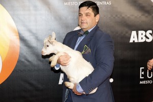 Šventėje ožka Vitalijų Cololo paakino drąsiam prisipažinimui