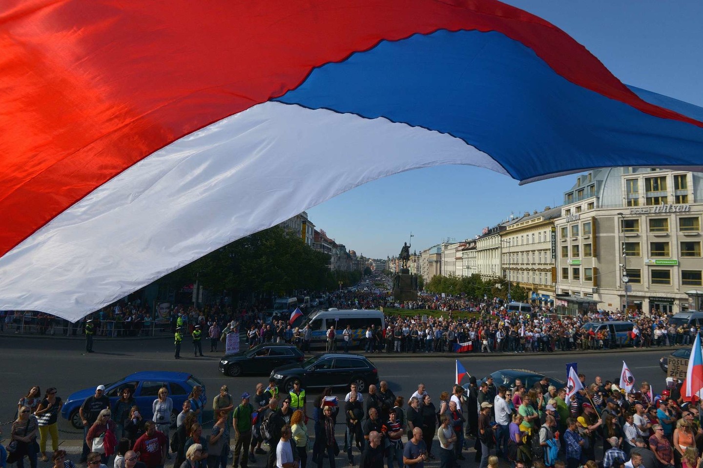 Čekijai iškilo teroro aktų pavojus.