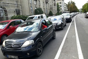 Rugsėjo 1-osios vakarą vilniečiai leido milžiniškose spūstyse