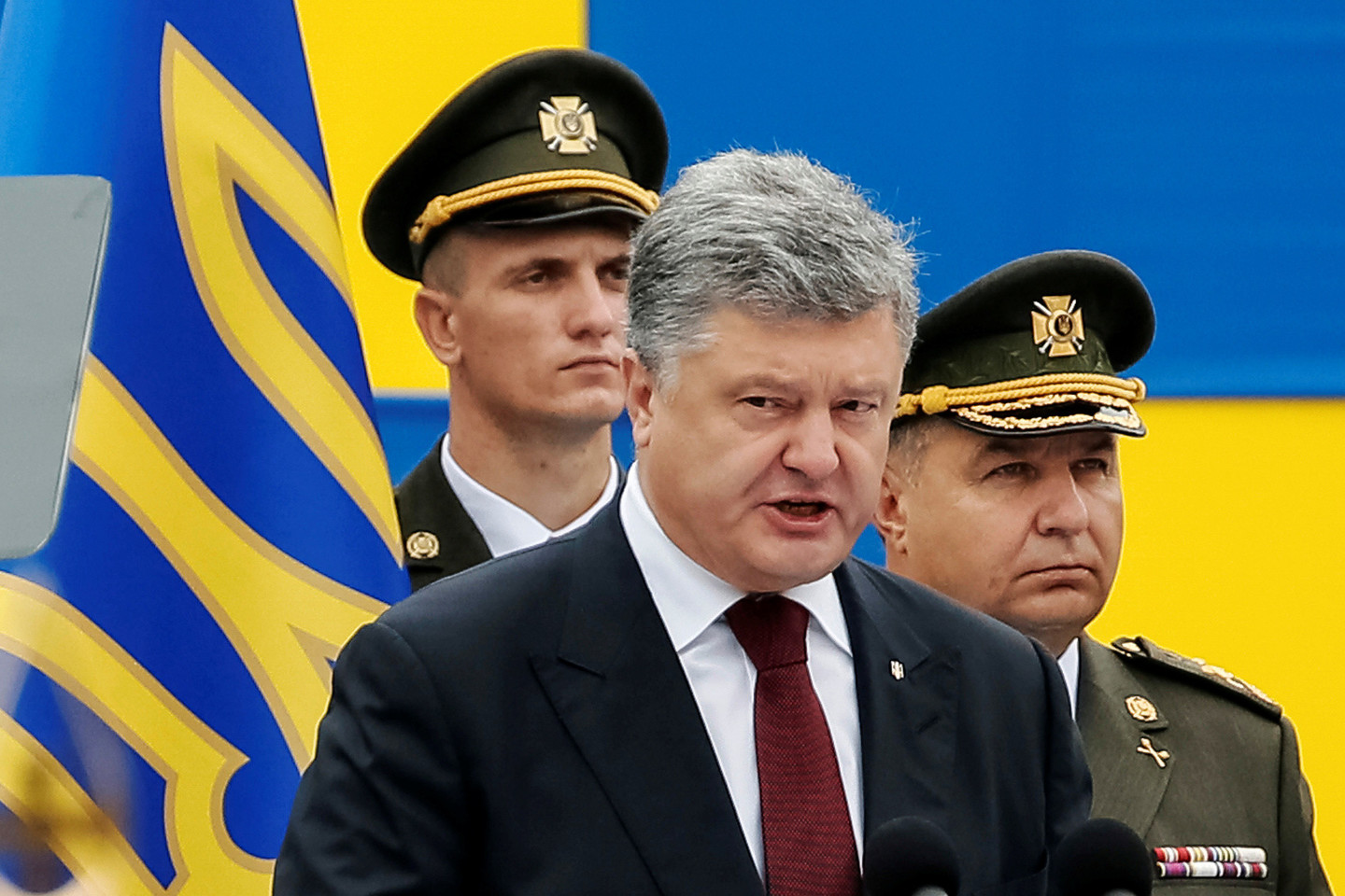 P.Porošenka pareiškė, kad naujos paliaubos Rytų Ukrainoje veikia.