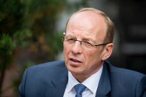 J.Milius nesitraukia iš LSMU tarybos pirmininko posto
