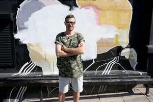 Žymųjį bučinį nupiešęs kūrėjas dėkingas tėvui už skambią pavardę