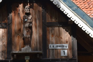 Nidoje gatvėje įamžintas menininko Eduardo Jonušo vardas