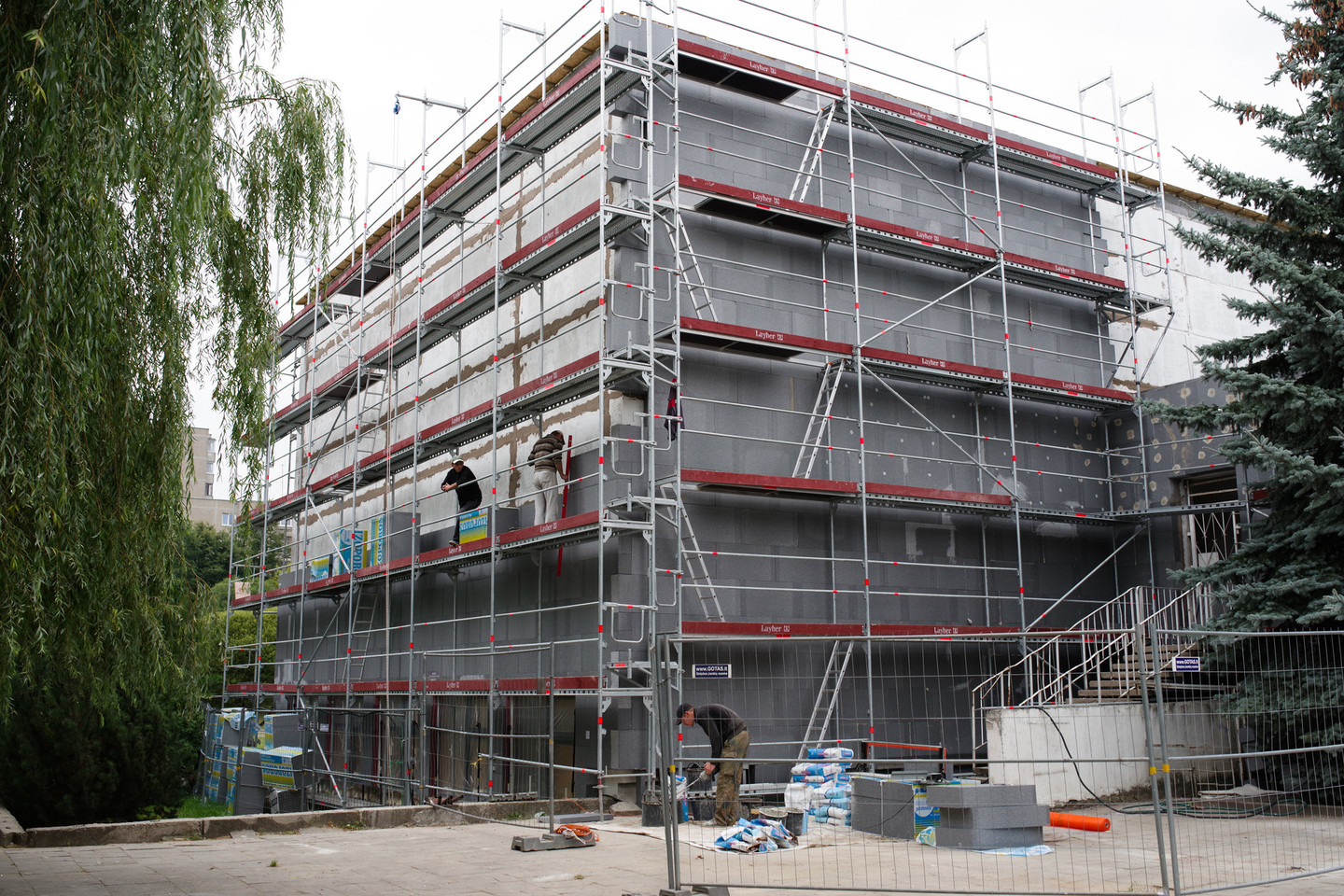 Progimnazijoje renovacijos darbai pradėti šių metų birželio 6-ąją. Viso projekto vertė – šiek tiek daugiau nei 2,5 mln. eurų.