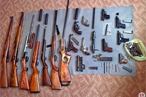 Lietuvių verslas su ginklais Ispanijoje – sulaikyta 50 žmonių