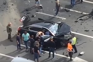 V. Putino automobilis pateko į kraupią avariją, žuvo vairuotojas