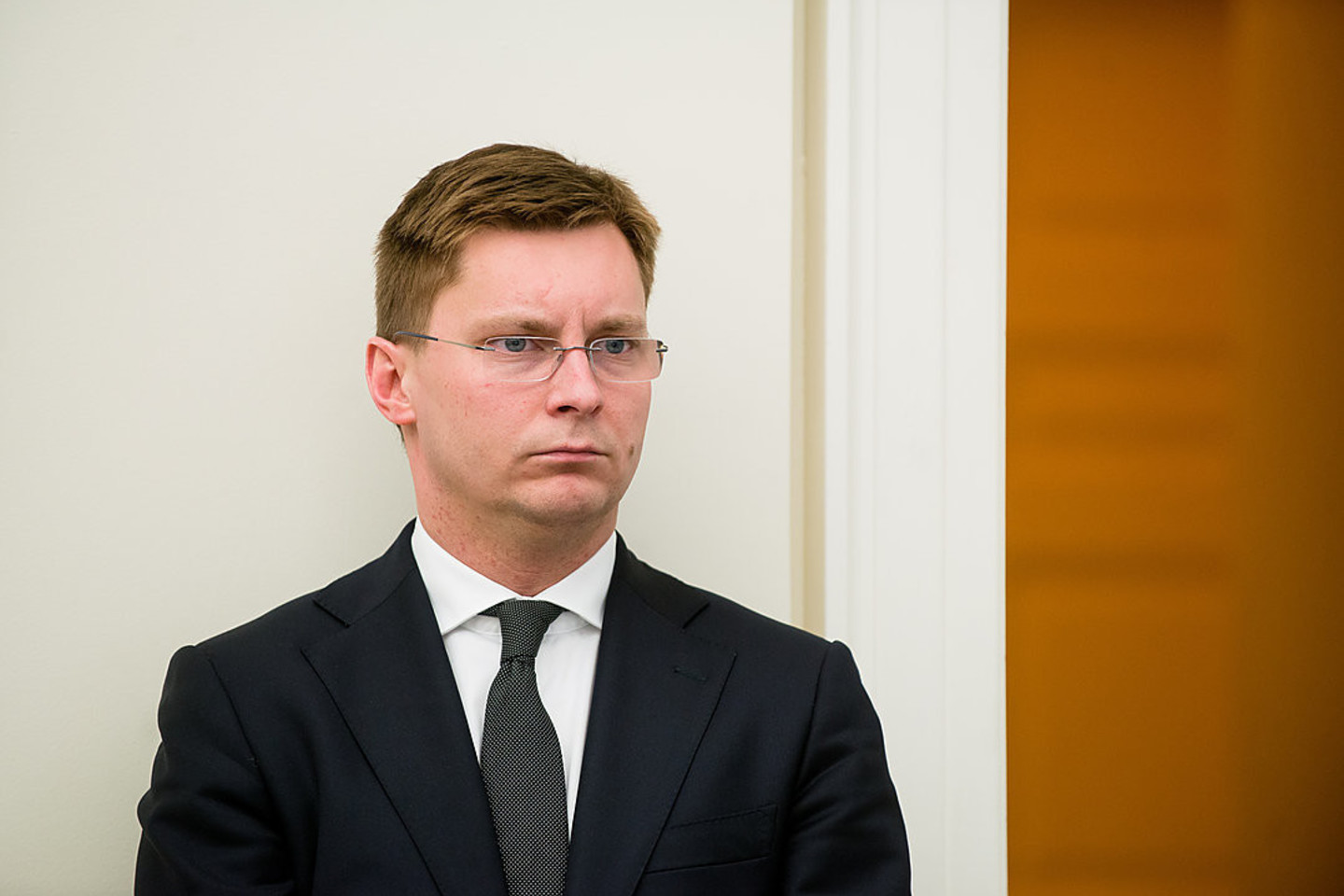 Sprendžiant sudėtingą situaciją, susidariusią dėl J. Poželos ligos, įstatymo projektą Seimas planuoja svarstyti ypatingos skubos tvarka.