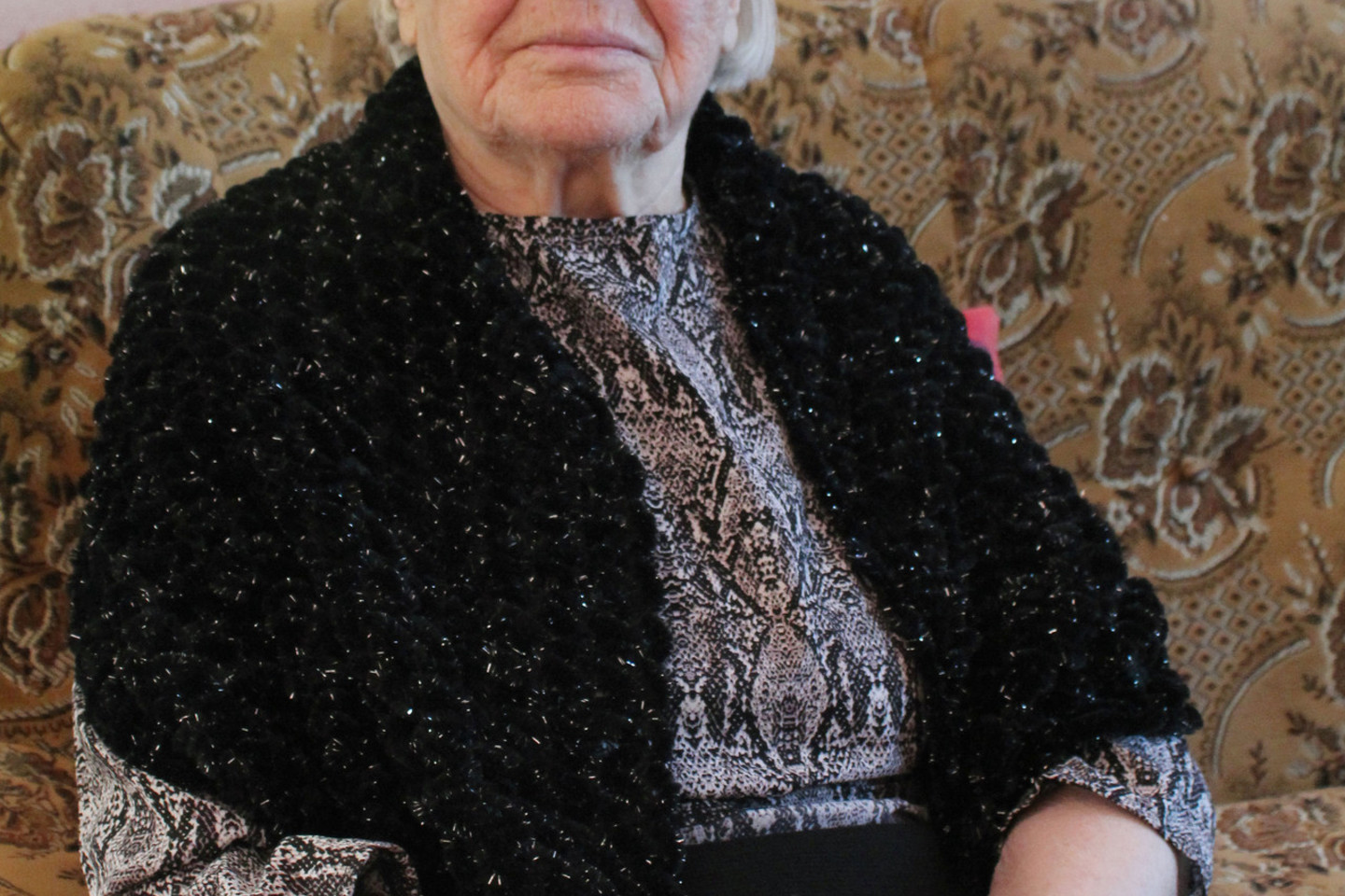 102-ojo gimtadienio sulaukusi M.Macienė nestokoja geros nuotaikos.<br>R.Vitkaus nuotr.