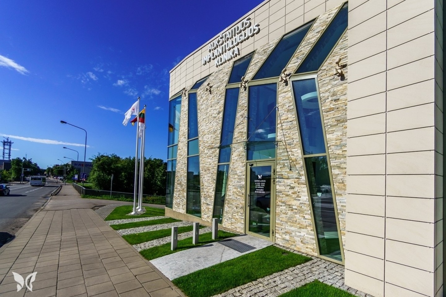 Klinikos atstovai įstikinę, jog panevėžiečiams aukščiausio lygio paslaugų nebereikės važiuoti į Vilnių ar Kauną.<br>Bendrovės nuotr.