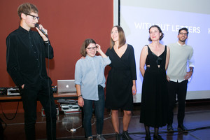 Pamatykite: „Without Letters“ surengė ypatingą premjerą Rotušėje