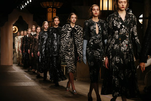 Londono mados savaitė: kūrėjai stengiasi nerodyti nuogąstavimų dėl „Brexit“