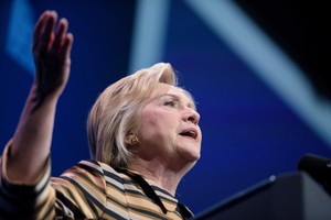 H. Clinton grįžo po ligos